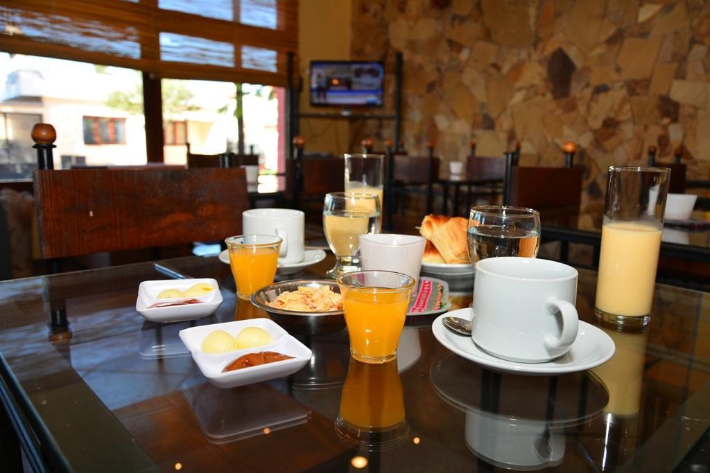Hotel Del Pilar Salta Zewnętrze zdjęcie